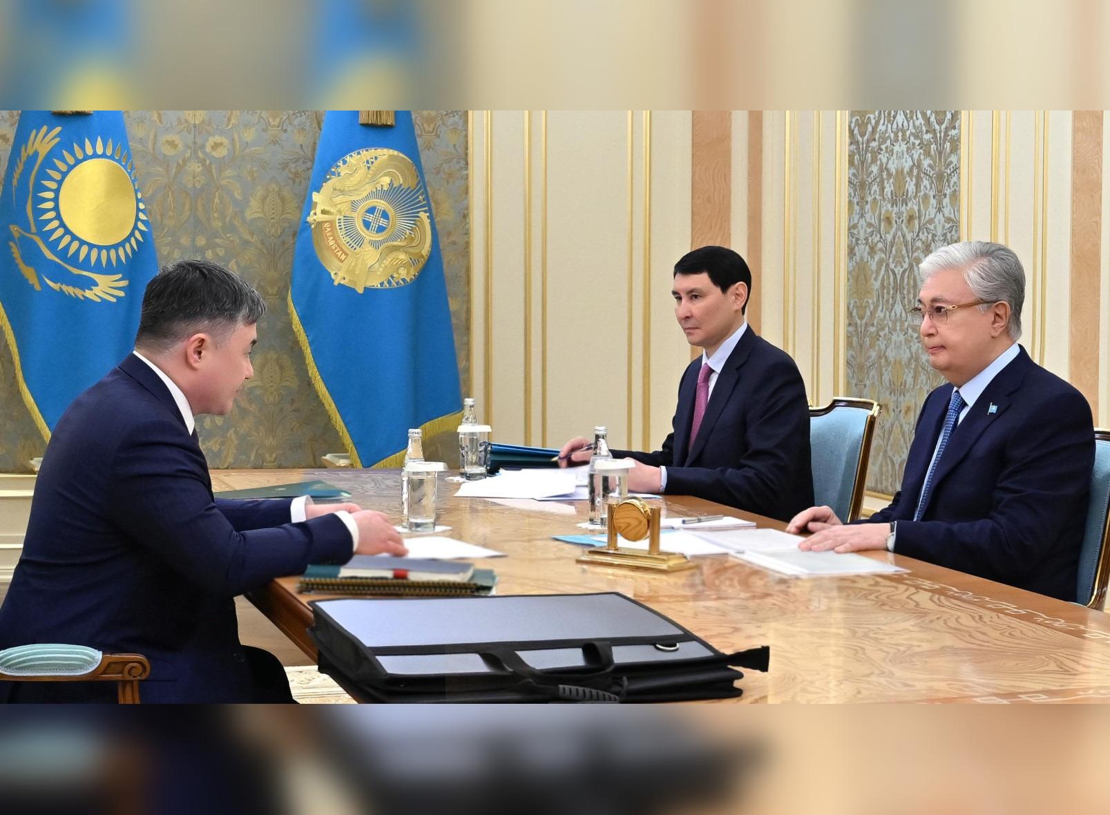 Tokaev discussed the condition of the financial system and currency market with the head of the National Bank.