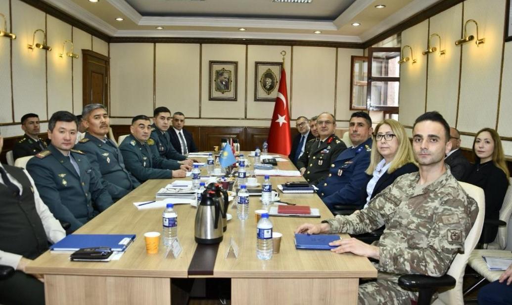 Kazakhstan and Turkey have signed a significant military cooperation agreement.