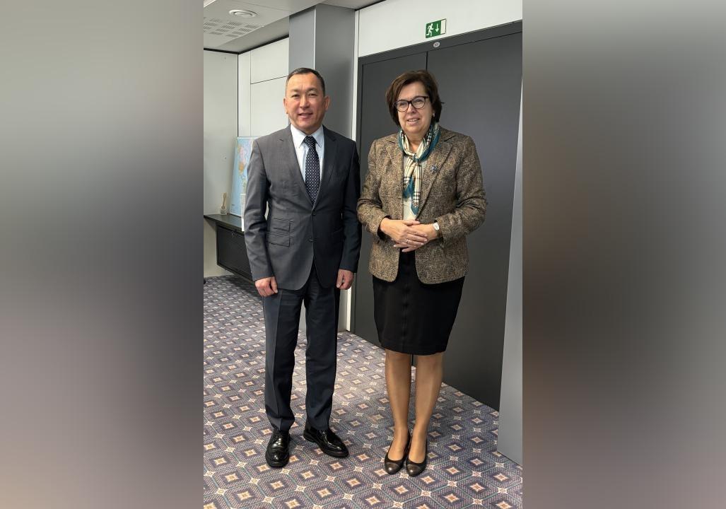 Kazakhstan and Slovenia are strengthening their ties.